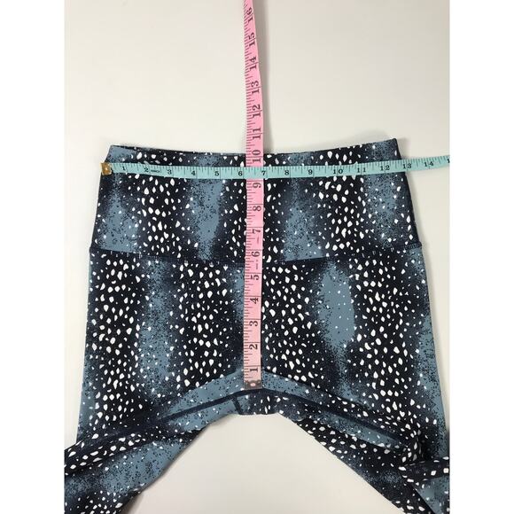 Varley Blue White Pattern Legging Womens Small Active Gym Girl Travel Easy - Picture 8 of 8